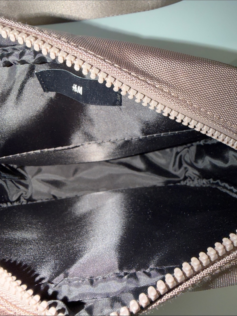 H&M Tan Men’s Crossbody Camera Bag - Picture 12 of 12